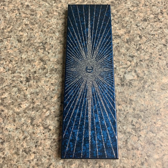 Like New 💫 Charlotte Tilbury Eyeshadow Palette - Picture 4 of 6